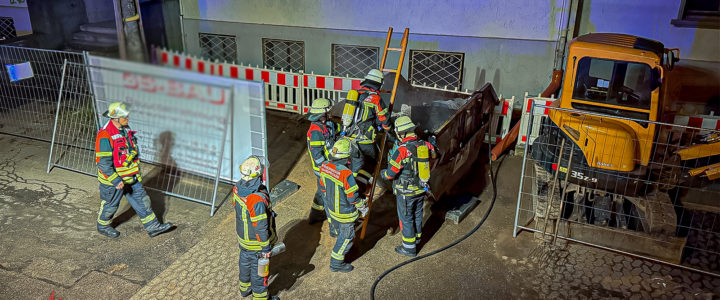 B3 – Containerbrand an Gebäude